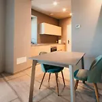 Meda - Lakeside Leisure & Business Apartmán