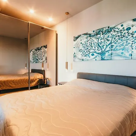 Meda - Lakeside Leisure & Business Apartman Cissano