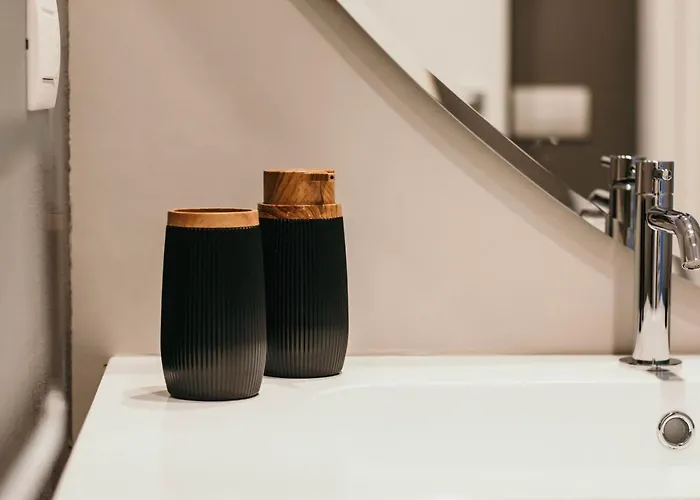 Meda - Lakeside Leisure & Business 公寓 Cissano