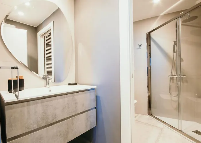 Meda - Lakeside Leisure & Business 公寓 Cissano